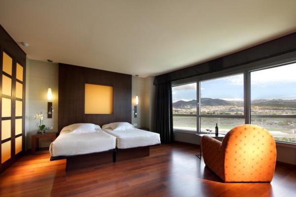 Habitación Doble + Cama Extra (2 Adultos + 1 Niño) Hotel Abades Nevada Palace 4* en Granada Habitación Doble + Cama Extra (2 Adultos + 1 Niño) Hotel Abades Nevada Palace 4* en Granada